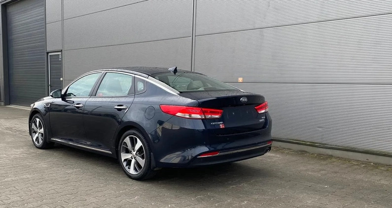 Kia Optima cena 57999 przebieg: 156700, rok produkcji 2016 z Słupca małe 154